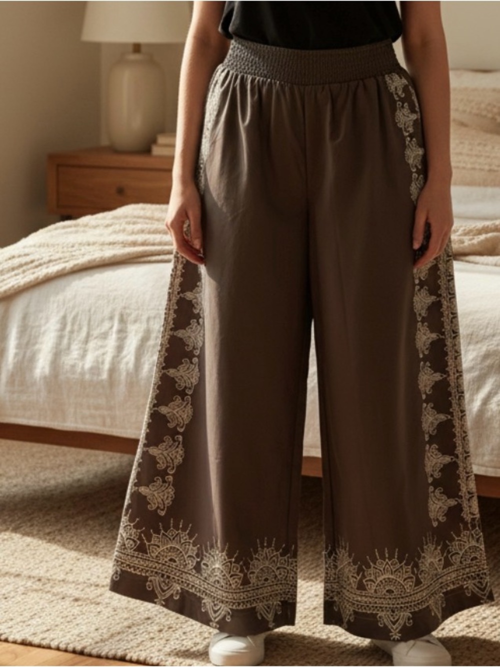 MISSLOOK Taupe Wide-Leg Palazzo Pants with Cream Embroidery